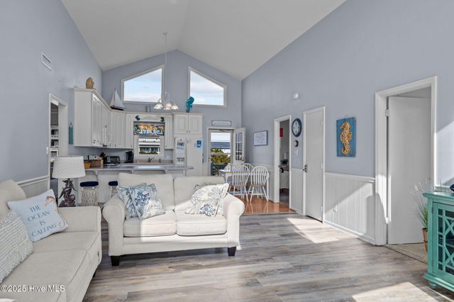 2106 Ocean Drive, Emerald Isle, NC 28594