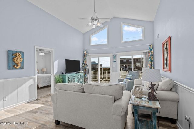 2106 Ocean Drive, Emerald Isle, NC 28594