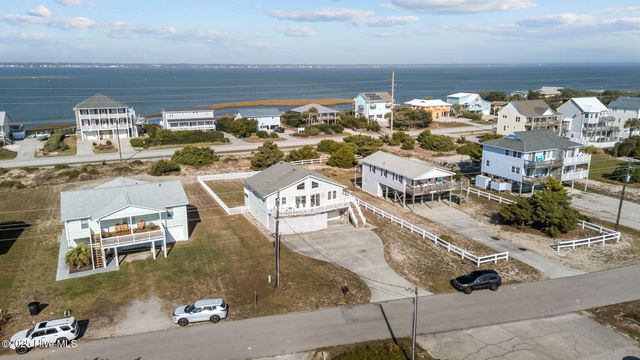 2106 Ocean Drive, Emerald Isle, NC 28594