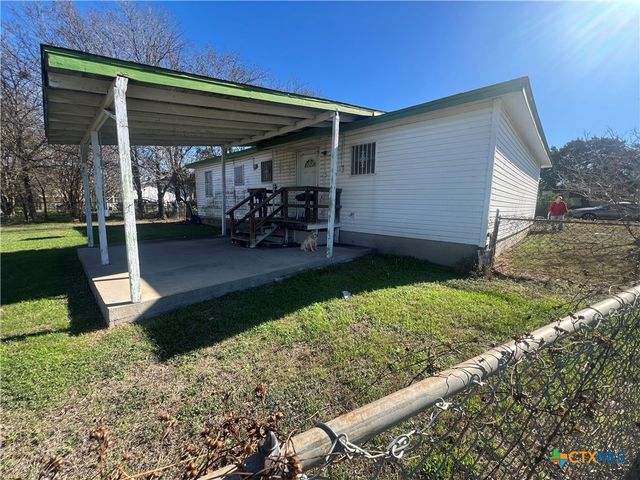 2201 Keenan Avenue, Copperas Cove, TX 76522
