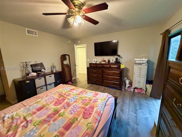 8460 Shadow Ct 1-4, Coral Springs, FL 33071