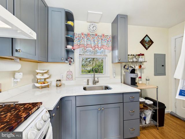 301 SECOND ST, Bridgeville, DE 19933