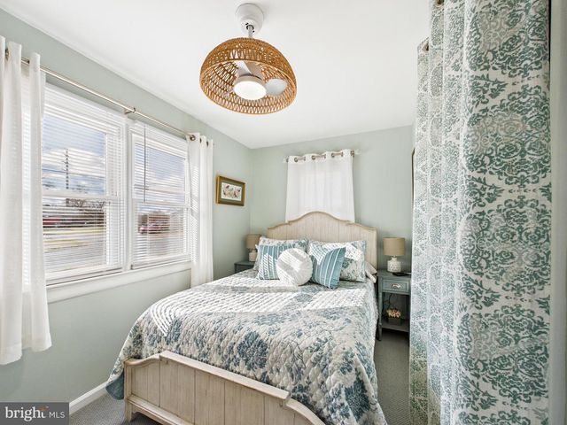 301 SECOND ST, Bridgeville, DE 19933