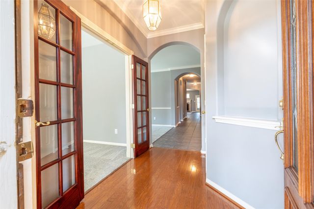 10619 Crownsedge Drive, Spring, TX 77379