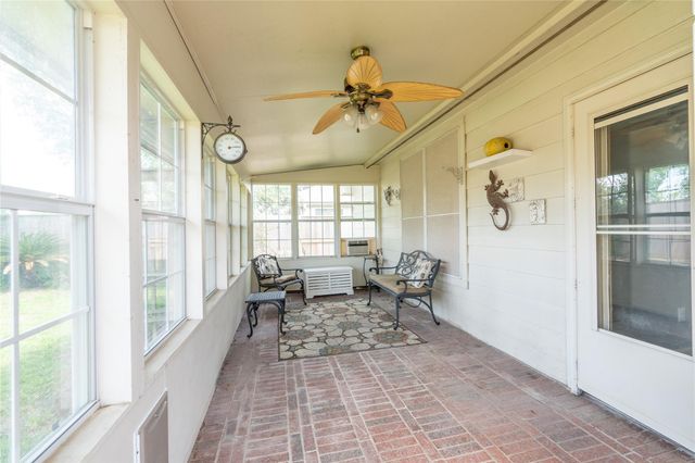10619 Crownsedge Drive, Spring, TX 77379