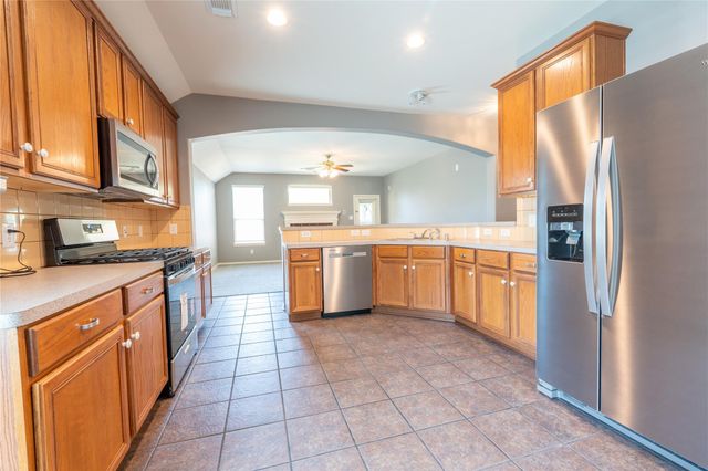 10619 Crownsedge Drive, Spring, TX 77379