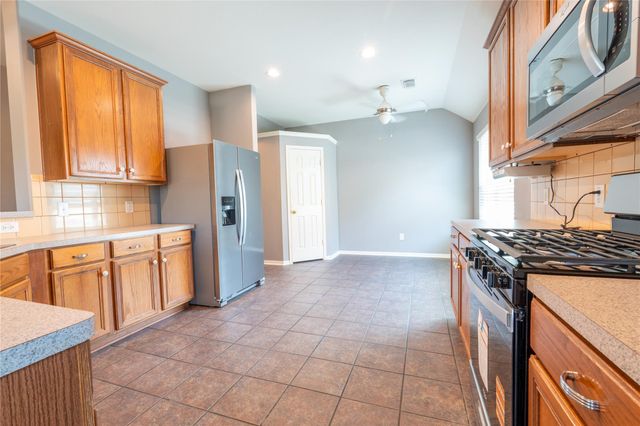 10619 Crownsedge Drive, Spring, TX 77379