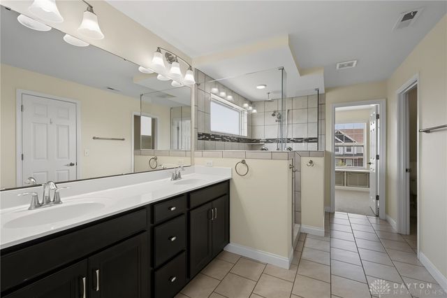 1142 Lancashire Drive, Beavercreek Twp, OH 45385