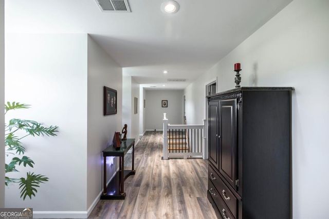 127 Bolingview Road, Juliette, GA 31046