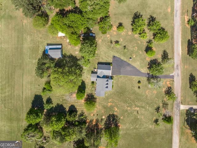 127 Bolingview Road, Juliette, GA 31046