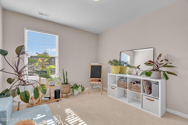 102 Tralee Place, Holly Ridge, NC 28445