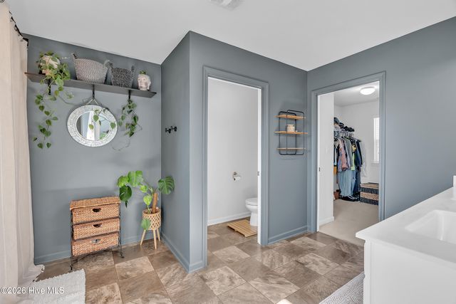 102 Tralee Place, Holly Ridge, NC 28445