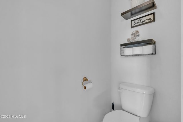 102 Tralee Place, Holly Ridge, NC 28445