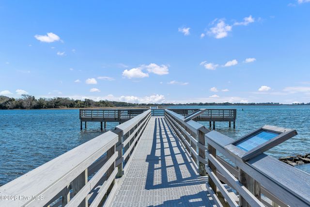 102 Tralee Place, Holly Ridge, NC 28445