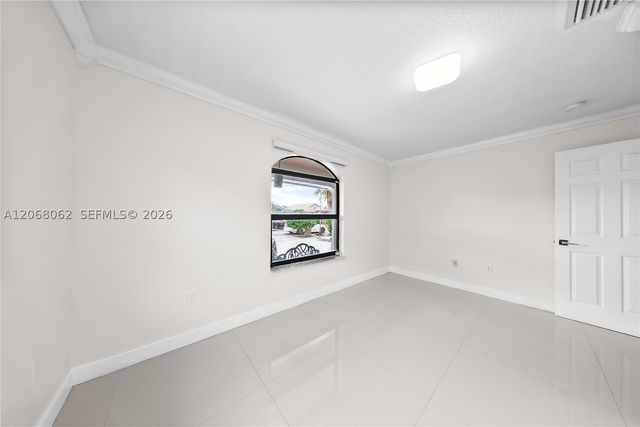 10033 NW 126th Ter, Hialeah Gardens, FL 33018