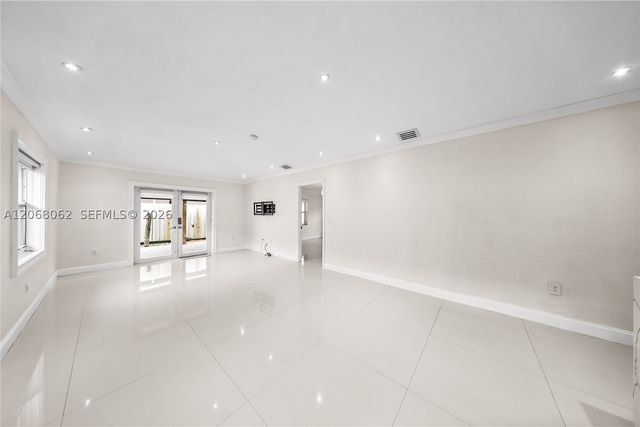 10033 NW 126th Ter, Hialeah Gardens, FL 33018