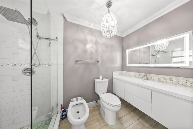 10033 NW 126th Ter, Hialeah Gardens, FL 33018
