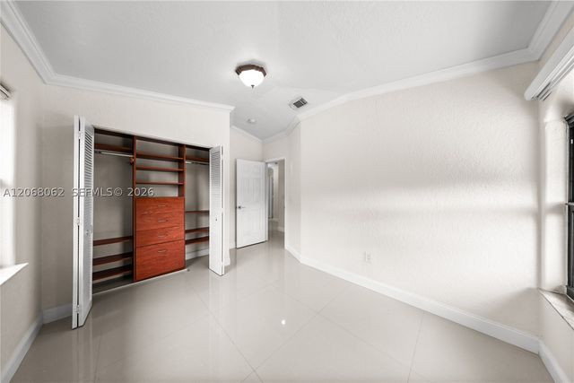 10033 NW 126th Ter, Hialeah Gardens, FL 33018
