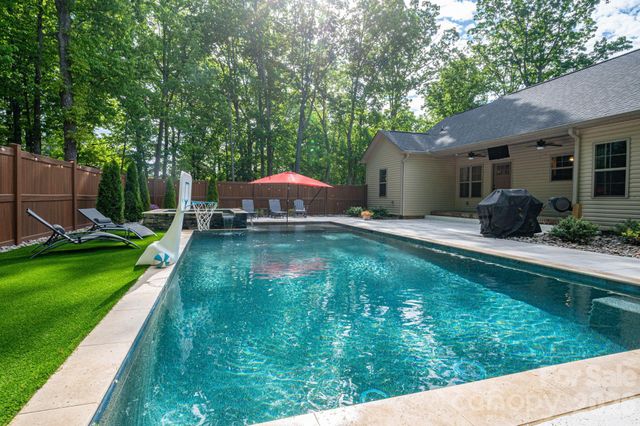 2899 Buffalo Shoals Road, Maiden, NC 28650