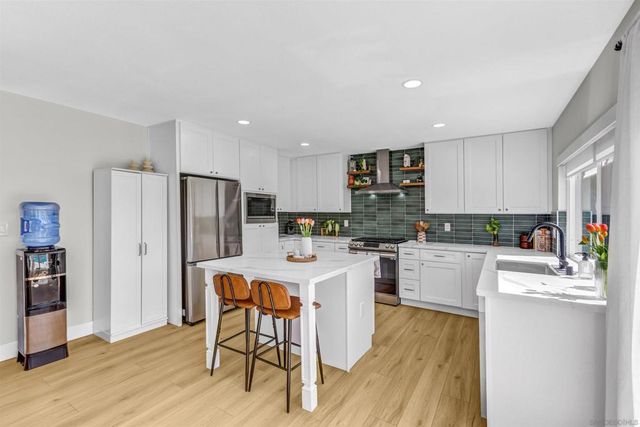 8767 Blue Lake Dr, San Diego, CA 92119