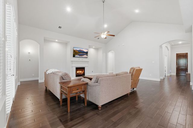 21103 Bradford Grove Drive, Spring, TX 77379