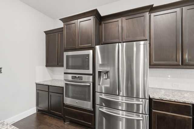 21103 Bradford Grove Drive, Spring, TX 77379