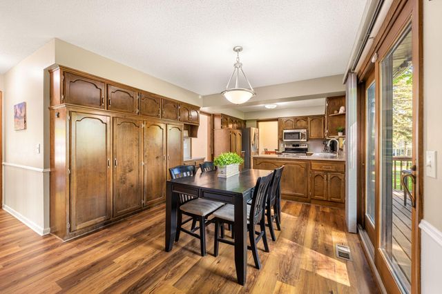 17115 28th Place N, Plymouth, MN 55447