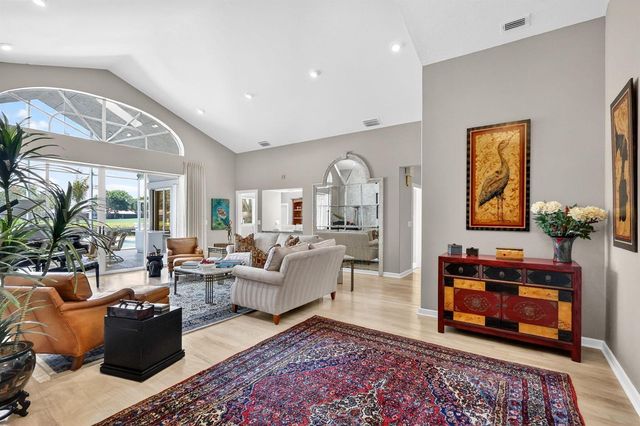 6711 SE Barrington Drive, Stuart, FL 34997