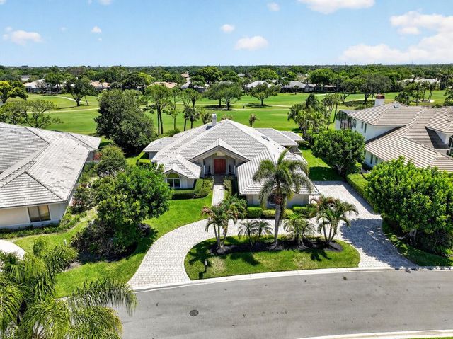 6711 SE Barrington Drive, Stuart, FL 34997