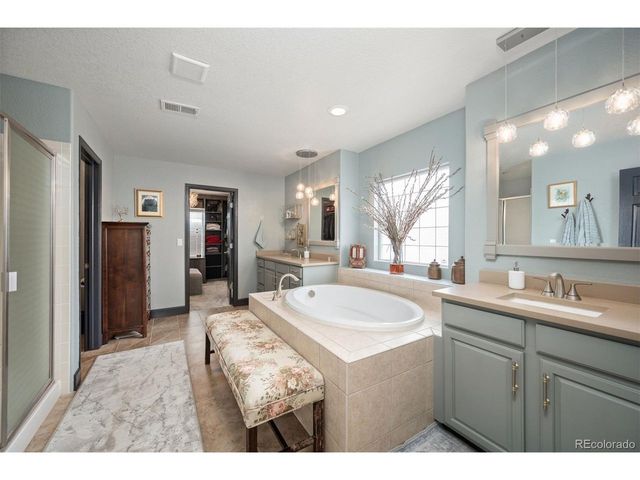 25338 E Costilla Pl, Aurora, CO 80016