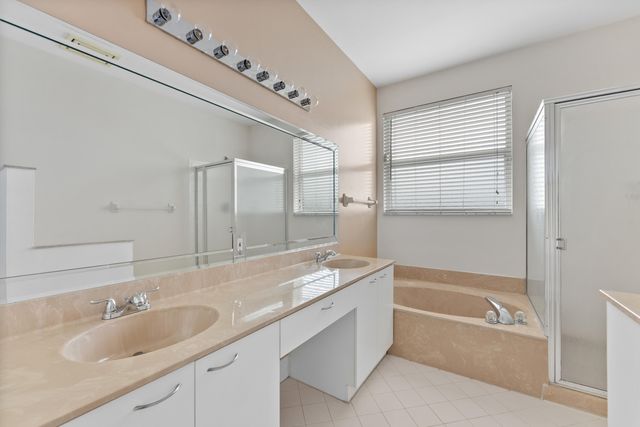 15350 NW 6th Court, Pembroke Pines, FL 33028