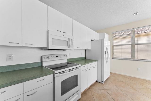 15350 NW 6th Court, Pembroke Pines, FL 33028