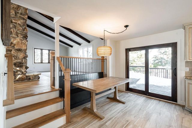 W233S6945 Millbrook CIRCLE W, Big Bend, WI 53103