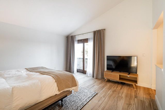 W233S6945 Millbrook CIRCLE W, Big Bend, WI 53103