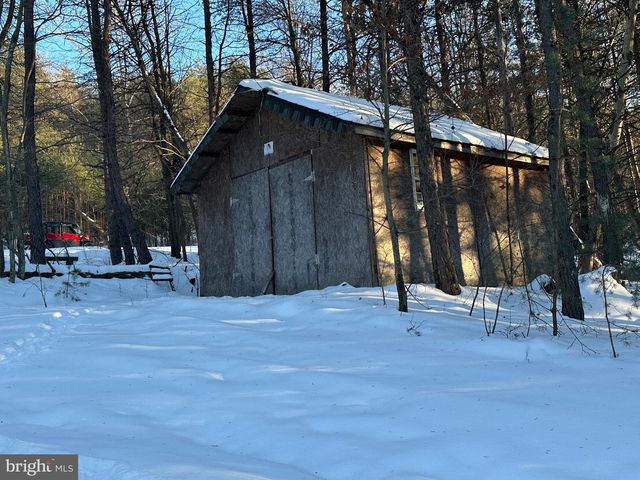 299 ASHTON WOODS, Moorefield, WV 26836