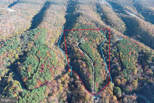 299 ASHTON WOODS, Moorefield, WV 26836