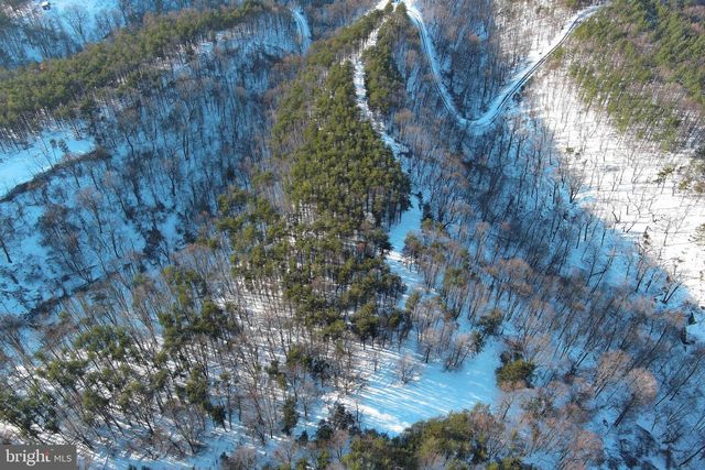 299 ASHTON WOODS, Moorefield, WV 26836