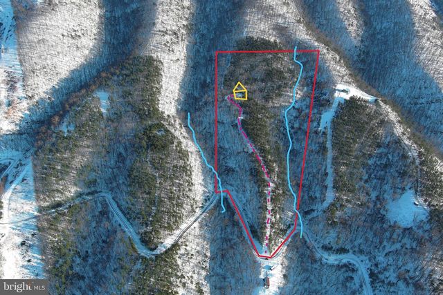 299 ASHTON WOODS, Moorefield, WV 26836