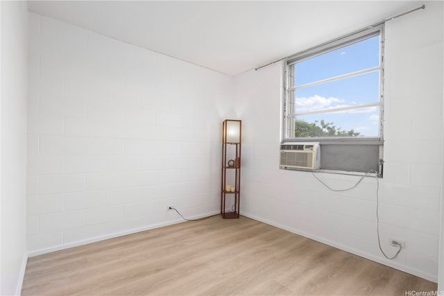 98-1040 Moanalua Road 1-201, Aiea, HI 96701