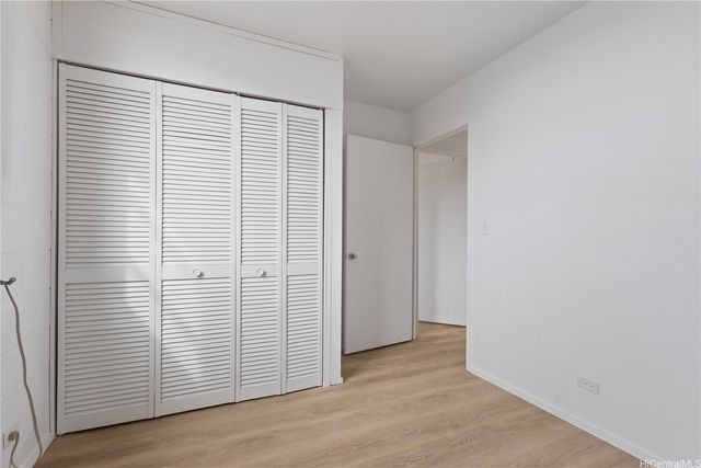 98-1040 Moanalua Road 1-201, Aiea, HI 96701