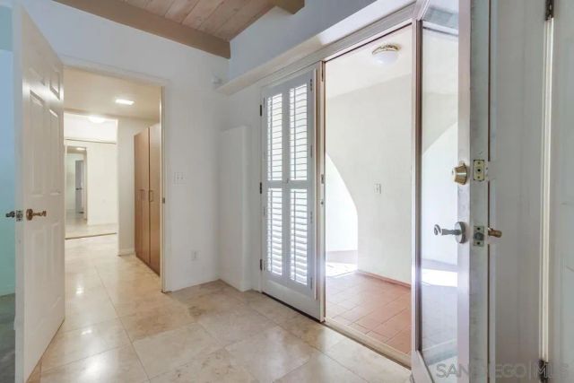 1145 La Jolla Rancho Road, La Jolla, CA 92037