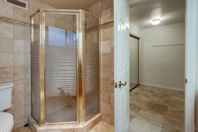 1145 La Jolla Rancho Road, La Jolla, CA 92037