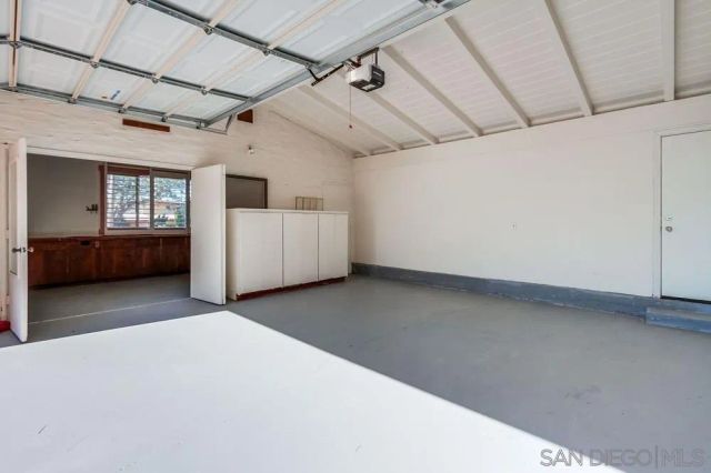 1145 La Jolla Rancho Road, La Jolla, CA 92037