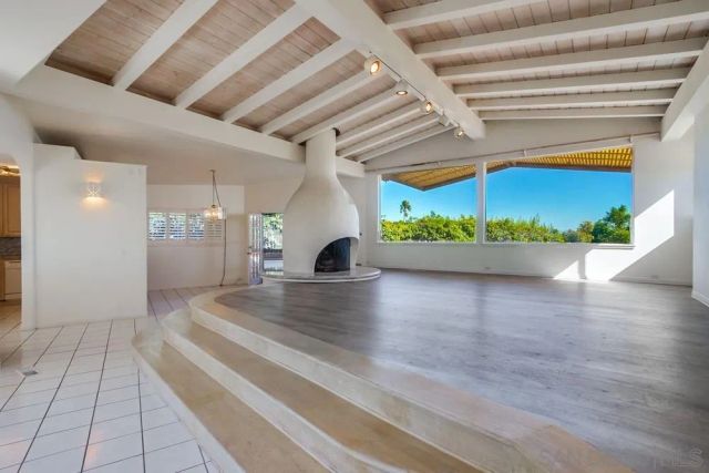 1145 La Jolla Rancho Road, La Jolla, CA 92037