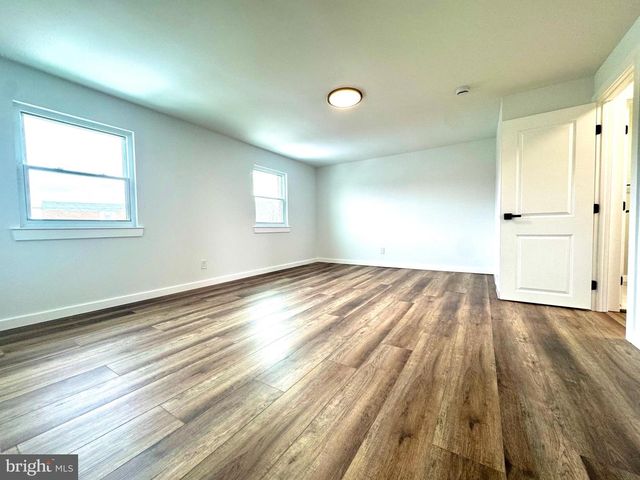 3318 GURLEY RD, Philadelphia, PA 19154