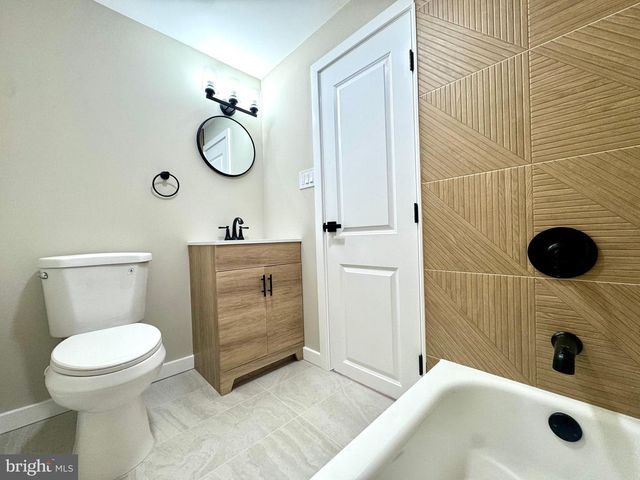 3318 GURLEY RD, Philadelphia, PA 19154