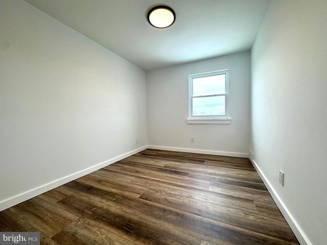 3318 GURLEY RD, Philadelphia, PA 19154