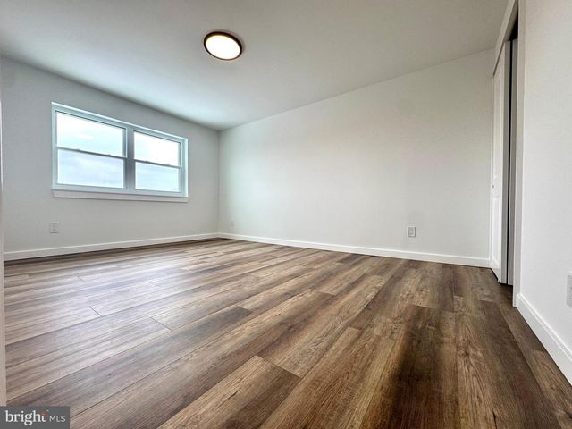 3318 GURLEY RD, Philadelphia, PA 19154