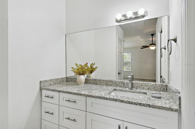 8827 GRAND PALMS CIRCLE B, Kissimmee, FL 34747