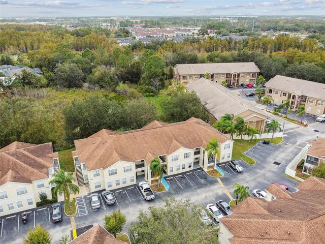 8827 GRAND PALMS CIRCLE B, Kissimmee, FL 34747